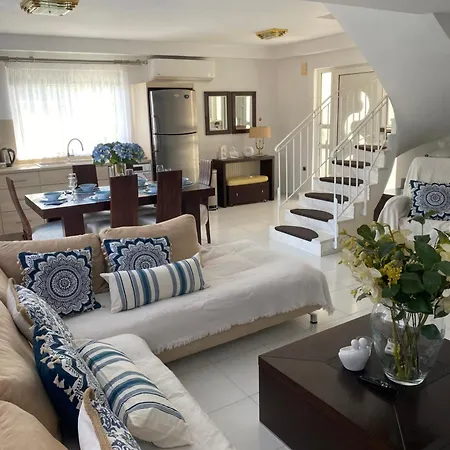 Дом отдыха Sunny Garden Коскину